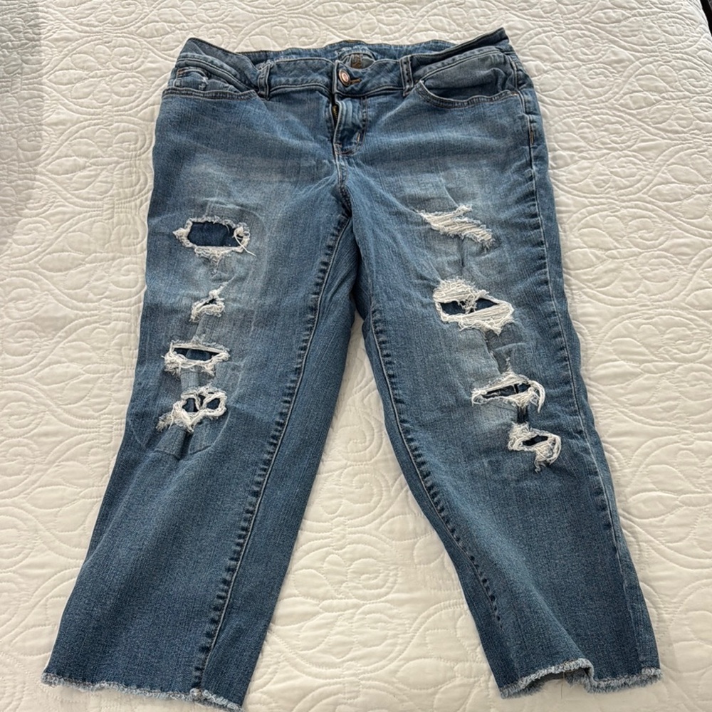 Maurices Blue Cropped Distressed Jeans